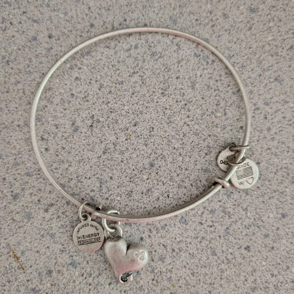 Alex and Ani Cupid's Heart Crystals Silver Charm Bracelet Adjustable Bangle 154
